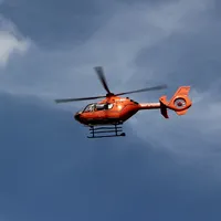 rescue-helicopter-1018215_1920.jpg